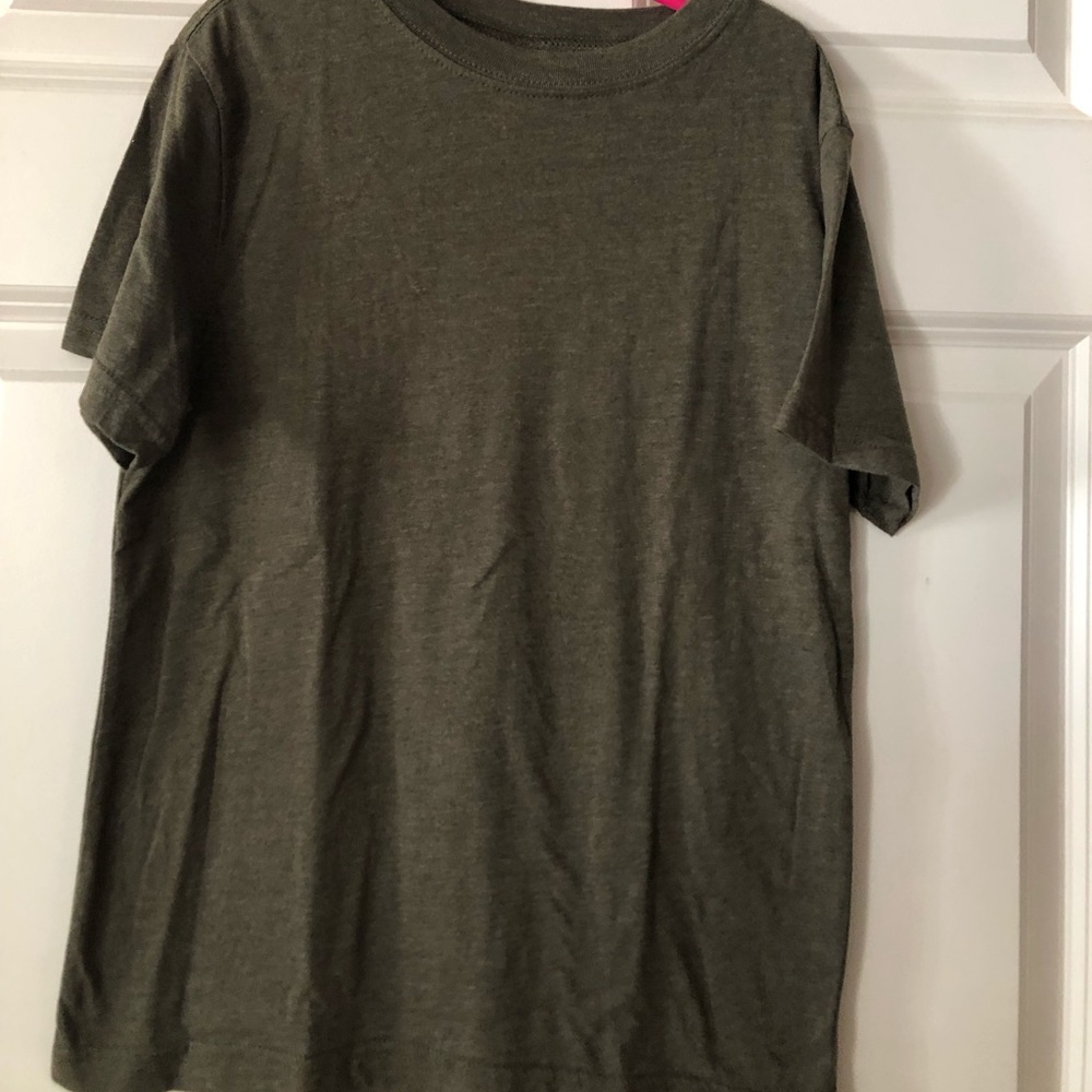 Gymboree plain t-shirt